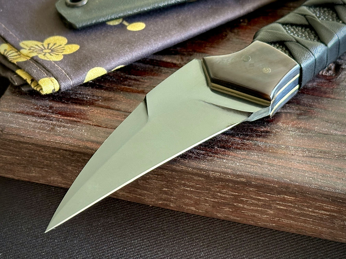 Shrike-Hattori-Hanzo-03